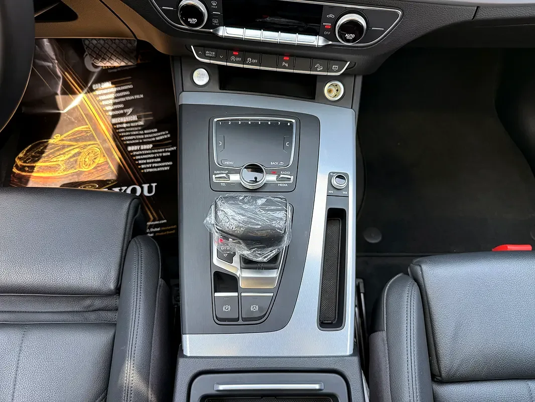 Audi Q5 45 TFSI S tronic quattro (249 hp) - 17