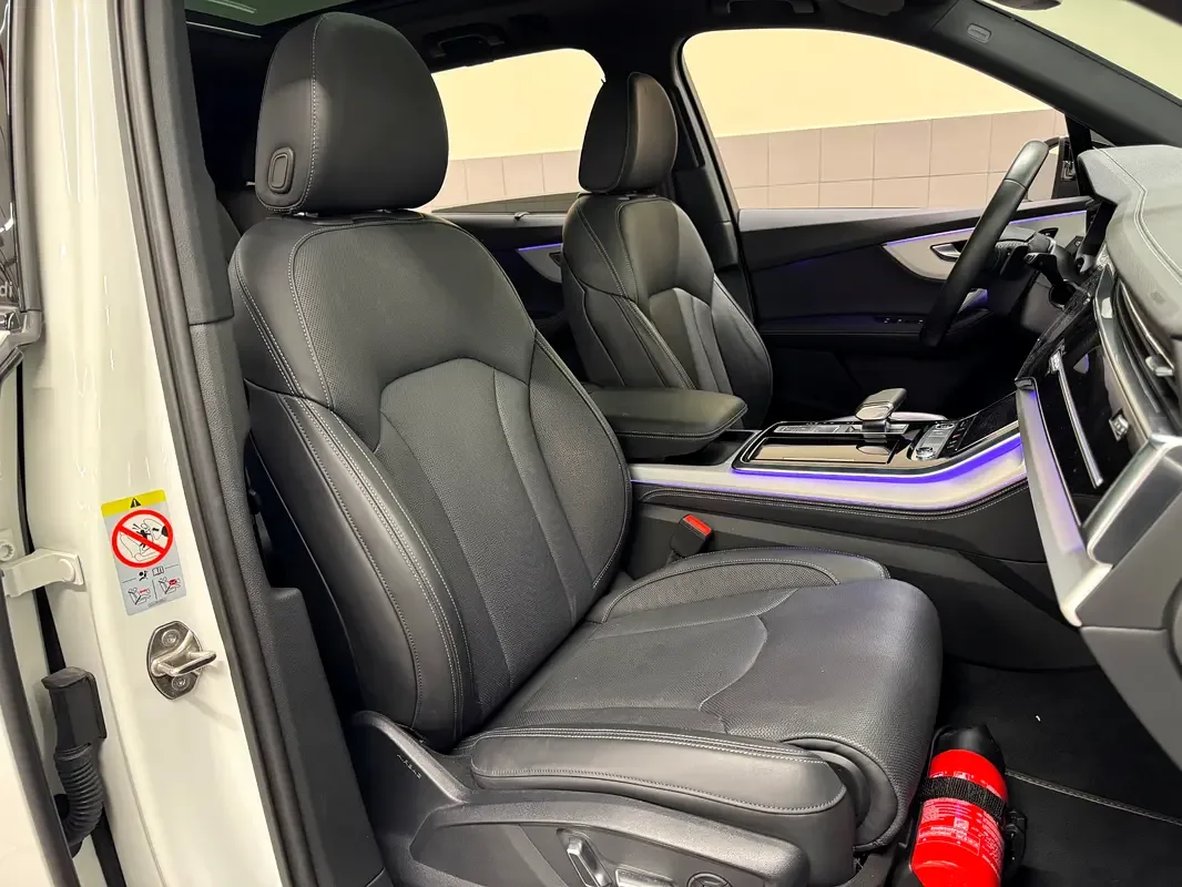 Audi Q7 2.0 AT 4WD (252 hp) - 12