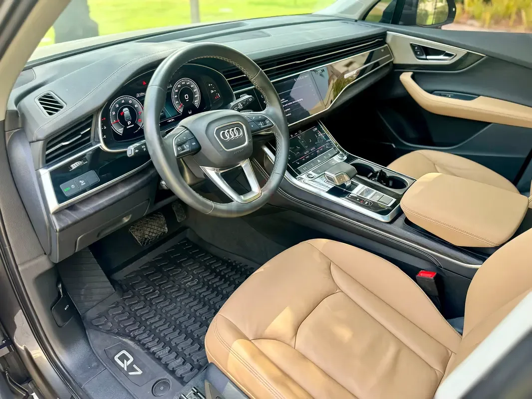 Audi Q7 3.0 AT 4WD (340 حصان) - 8