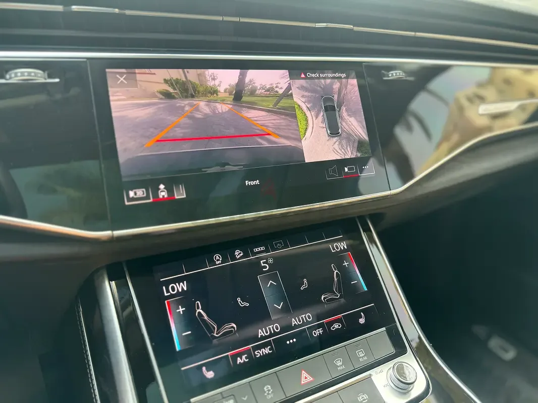 Audi Q7 3.0 AT 4WD (340 حصان) - 14