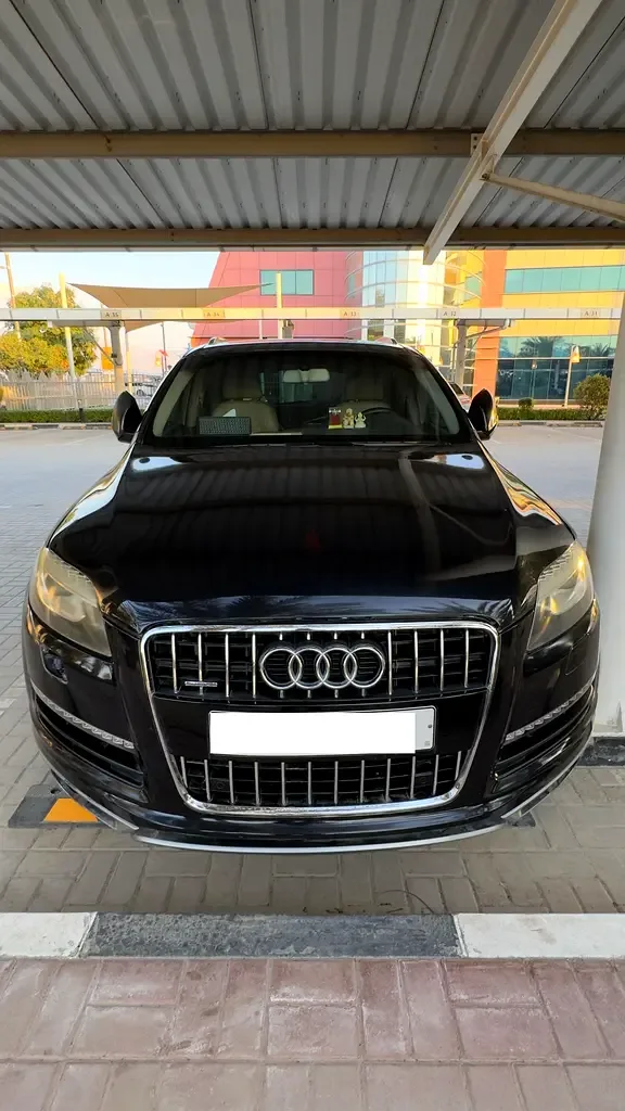 Audi Q7 3.0 TFSI tiptronic quattro (272 hp)