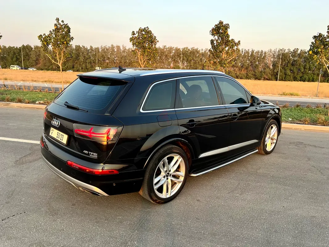 Audi Q7 3.0 TFSI Tiptronic quattro (333 hp) - 2