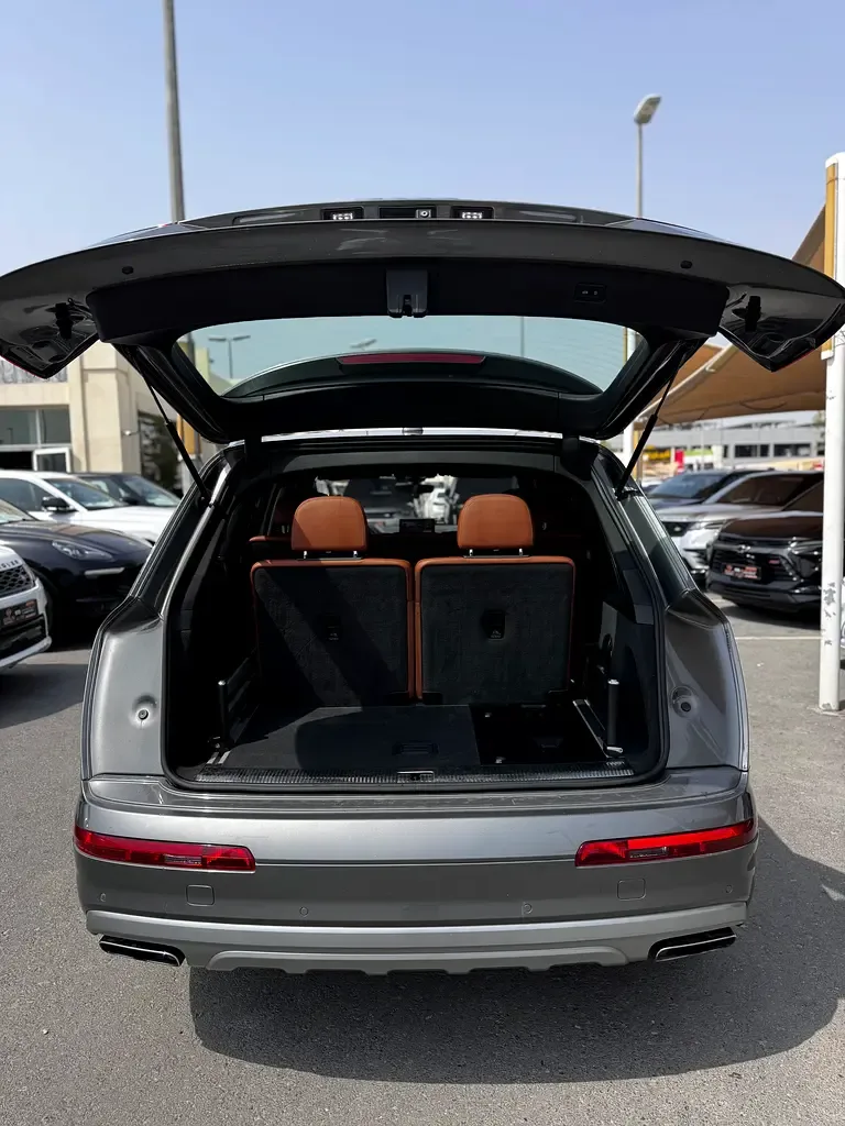 Audi Q7 3.0 TFSI Tiptronic quattro (333 hp) - 15