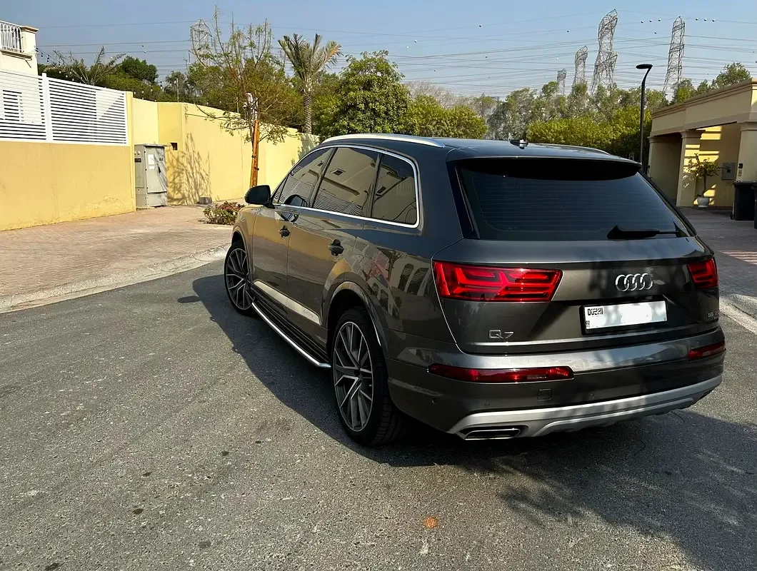 Audi Q7 3.0 TFSI Tiptronic quattro (333 hp) - 3