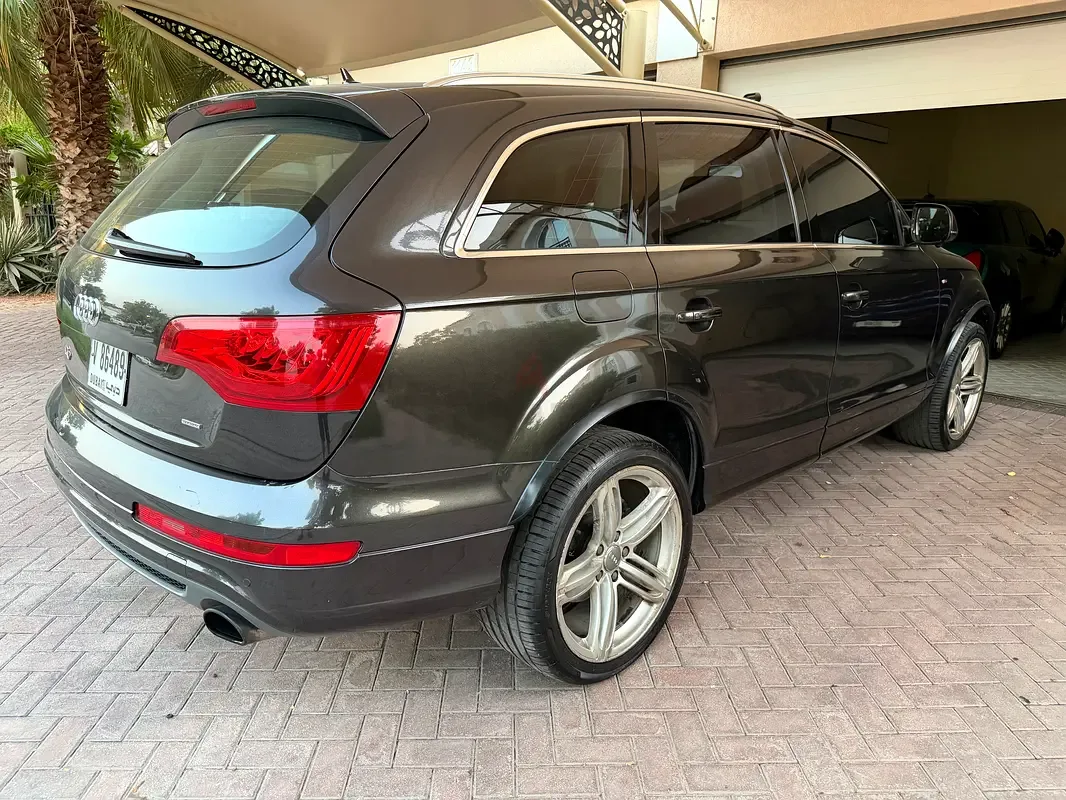 Audi Q7 3.0 TFSI Tiptronic quattro (333 hp) - 7