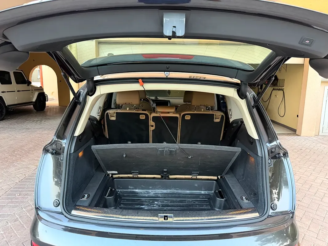 Audi Q7 3.0 TFSI Tiptronic quattro (333 hp) - 12