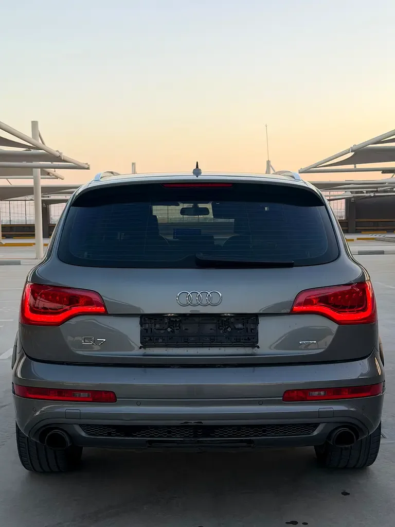 Audi Q7 3.0 TFSI Tiptronic quattro (333 حصان) - 6