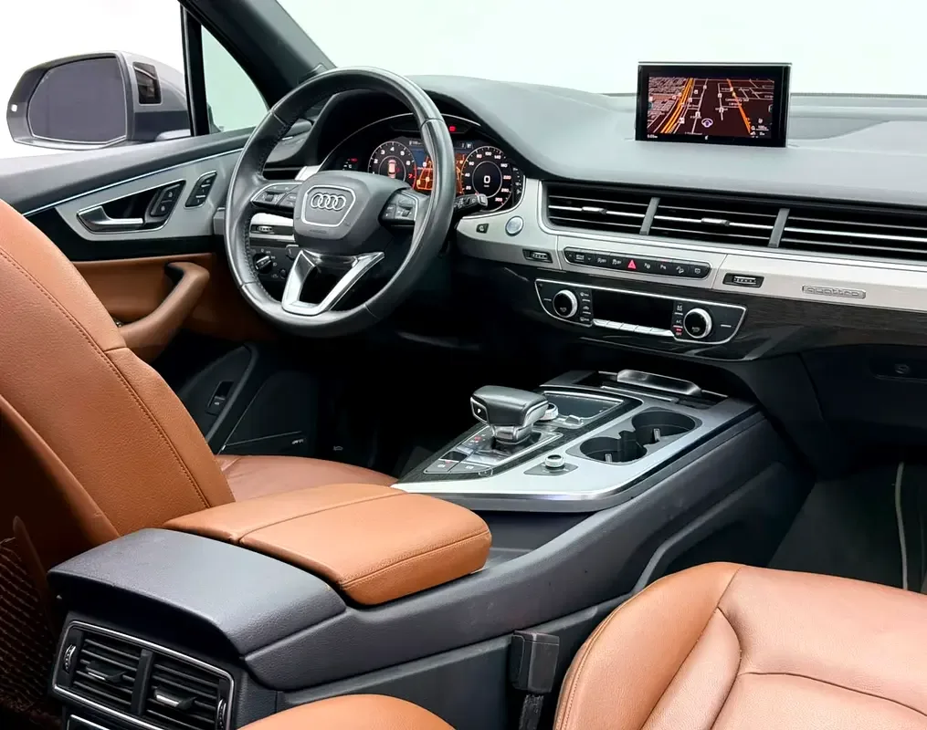 Audi Q7 3.0 TFSI Tiptronic quattro (333 حصان) - 12