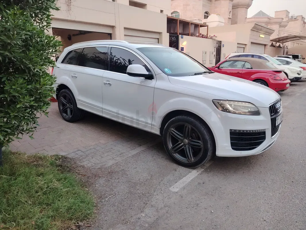 Audi Q7 3.0 TFSI Tiptronic quattro (333 hp)