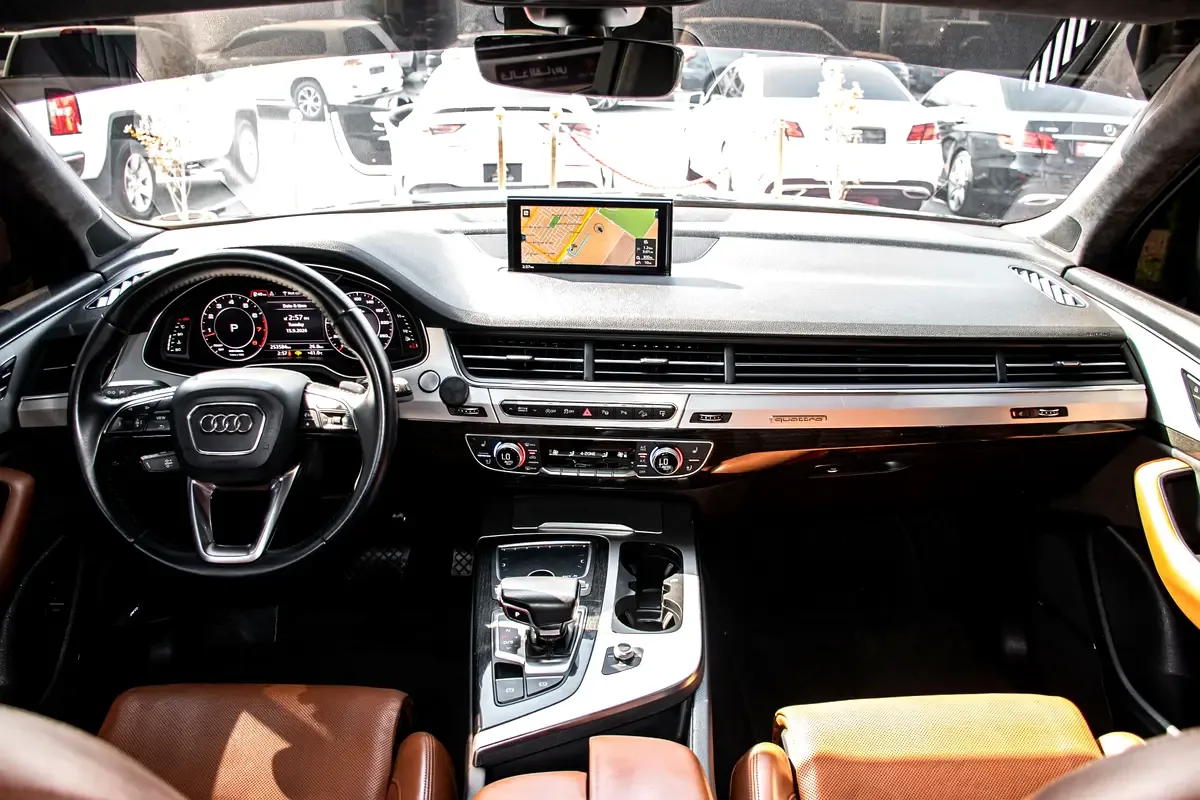 Audi Q7 3.0 TFSI Tiptronic quattro (333 حصان) - 7
