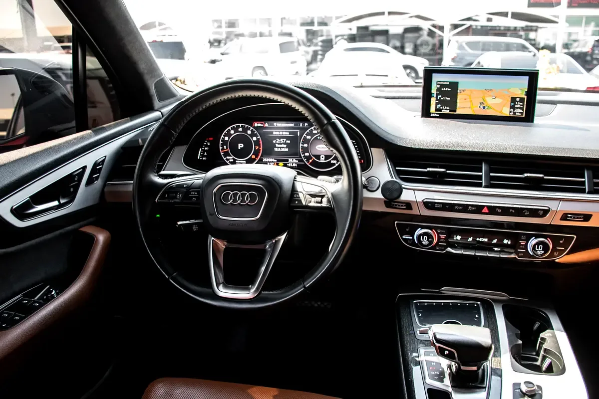 Audi Q7 3.0 TFSI Tiptronic quattro (333 حصان) - 8