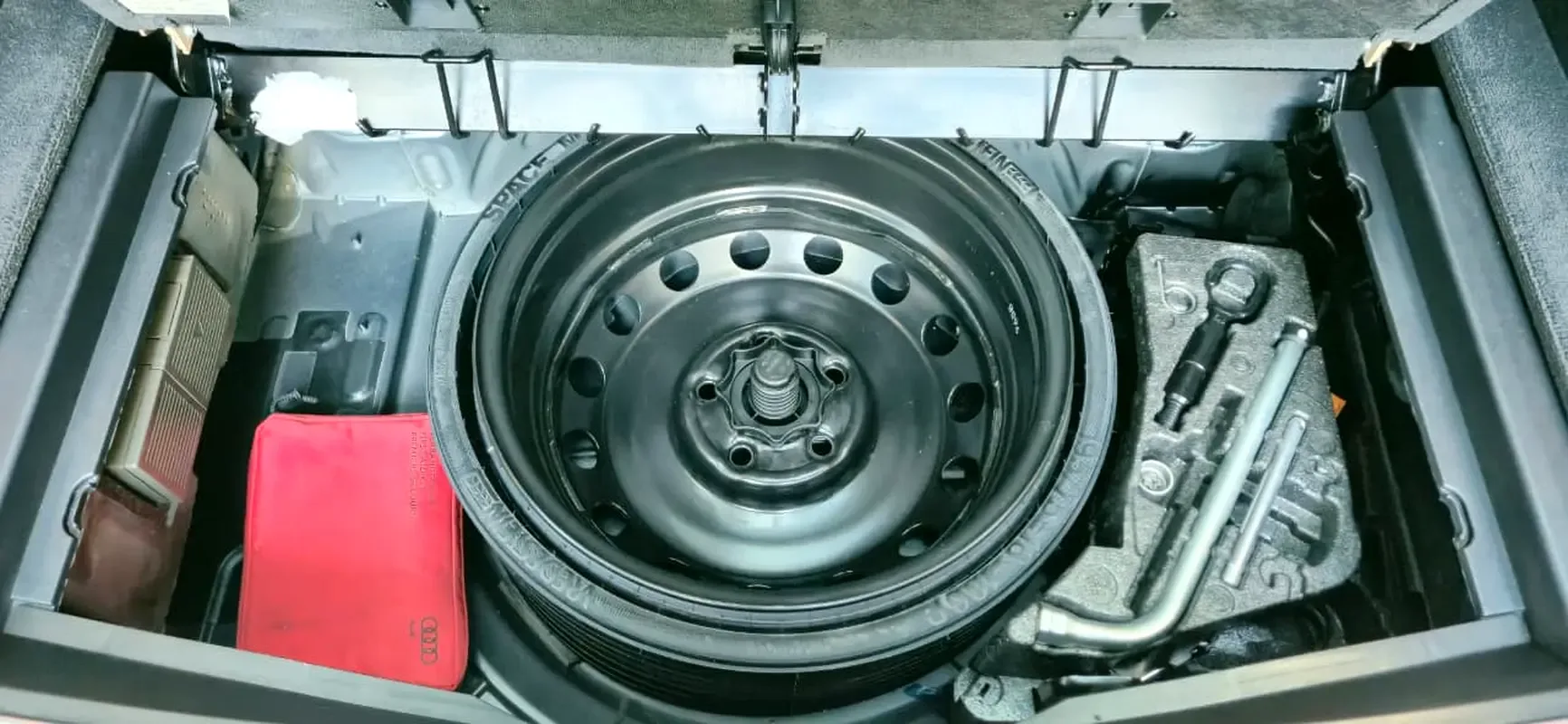 Audi Q7 3.0 TFSI Tiptronic quattro (333 حصان) - 13