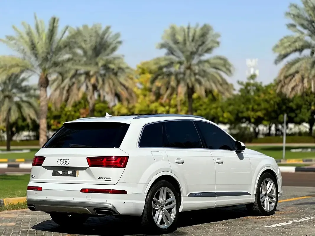 Audi Q7 3.0 TFSI Tiptronic quattro (333 hp) - 3
