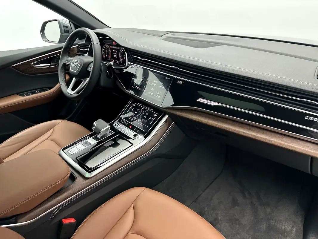 Audi Q8 3.0 AT 4WD (340 حصان) - 10
