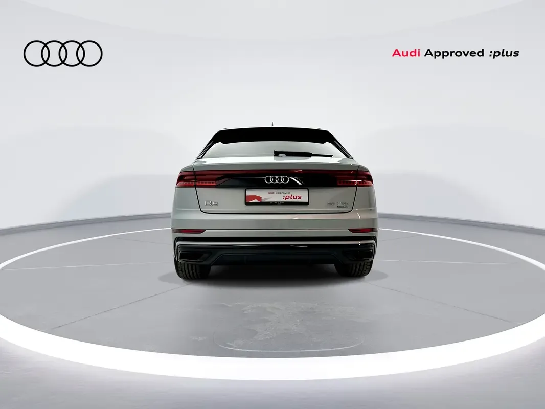 Audi Q8 55 TFSI Tiptronic quattro (340 حصان) - 5