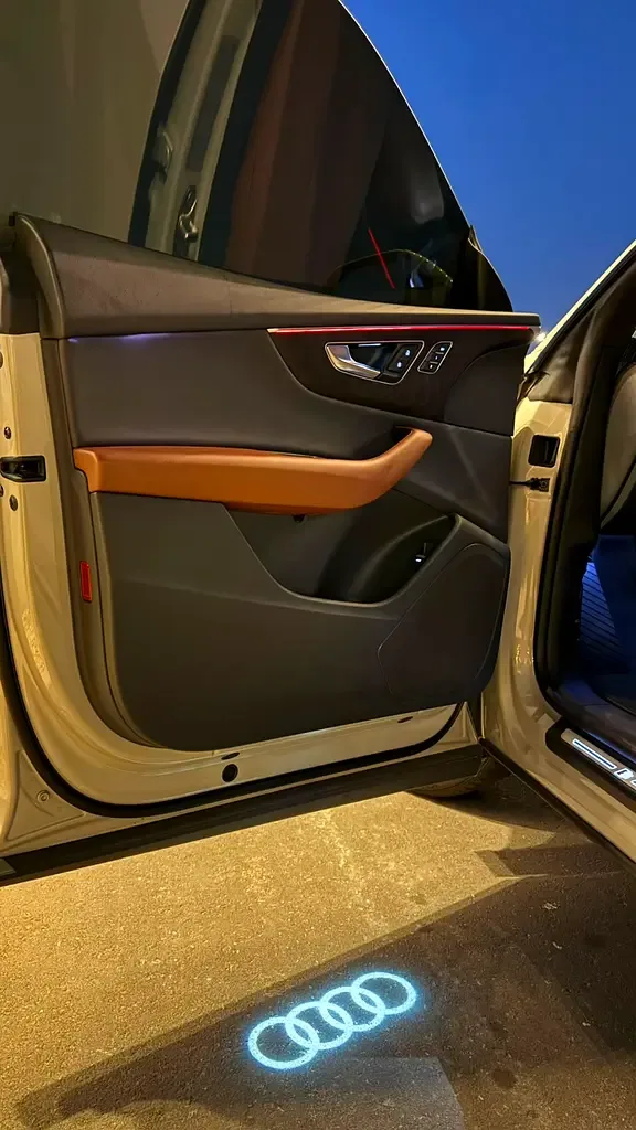 Audi Q8 55 TFSI Tiptronic quattro (340 hp) - 9