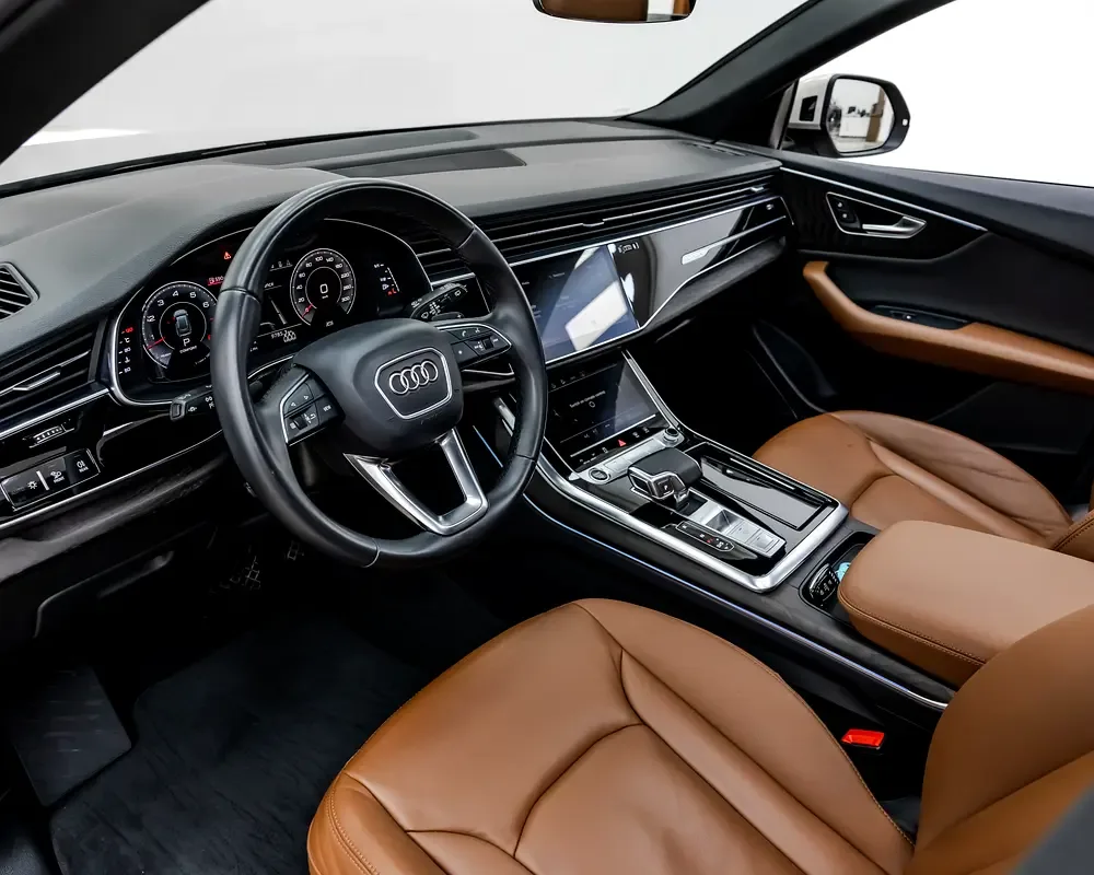 Audi Q8 55 TFSI Tiptronic quattro (340 hp) - 9