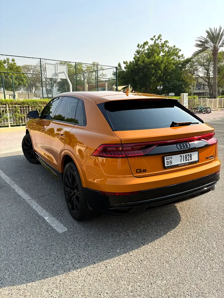 Audi Q8 55 TFSI Tiptronic quattro (340 حصان) - 4