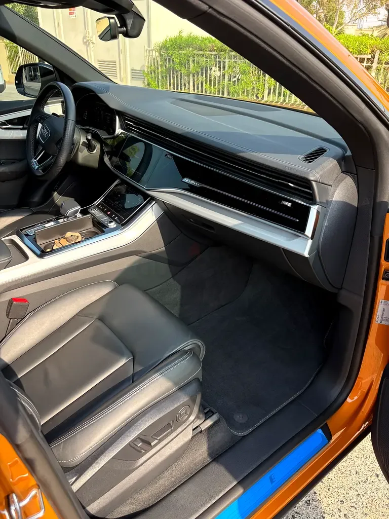 Audi Q8 55 TFSI Tiptronic quattro (340 حصان) - 9