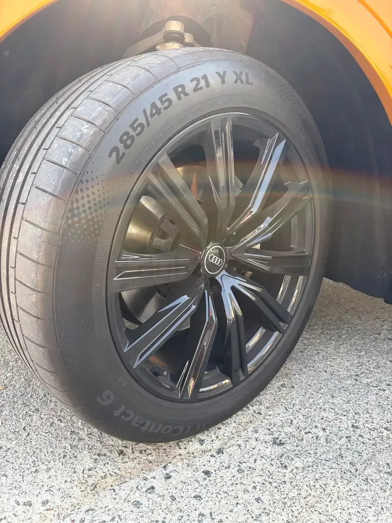 Audi Q8 55 TFSI Tiptronic quattro (340 حصان) - 12