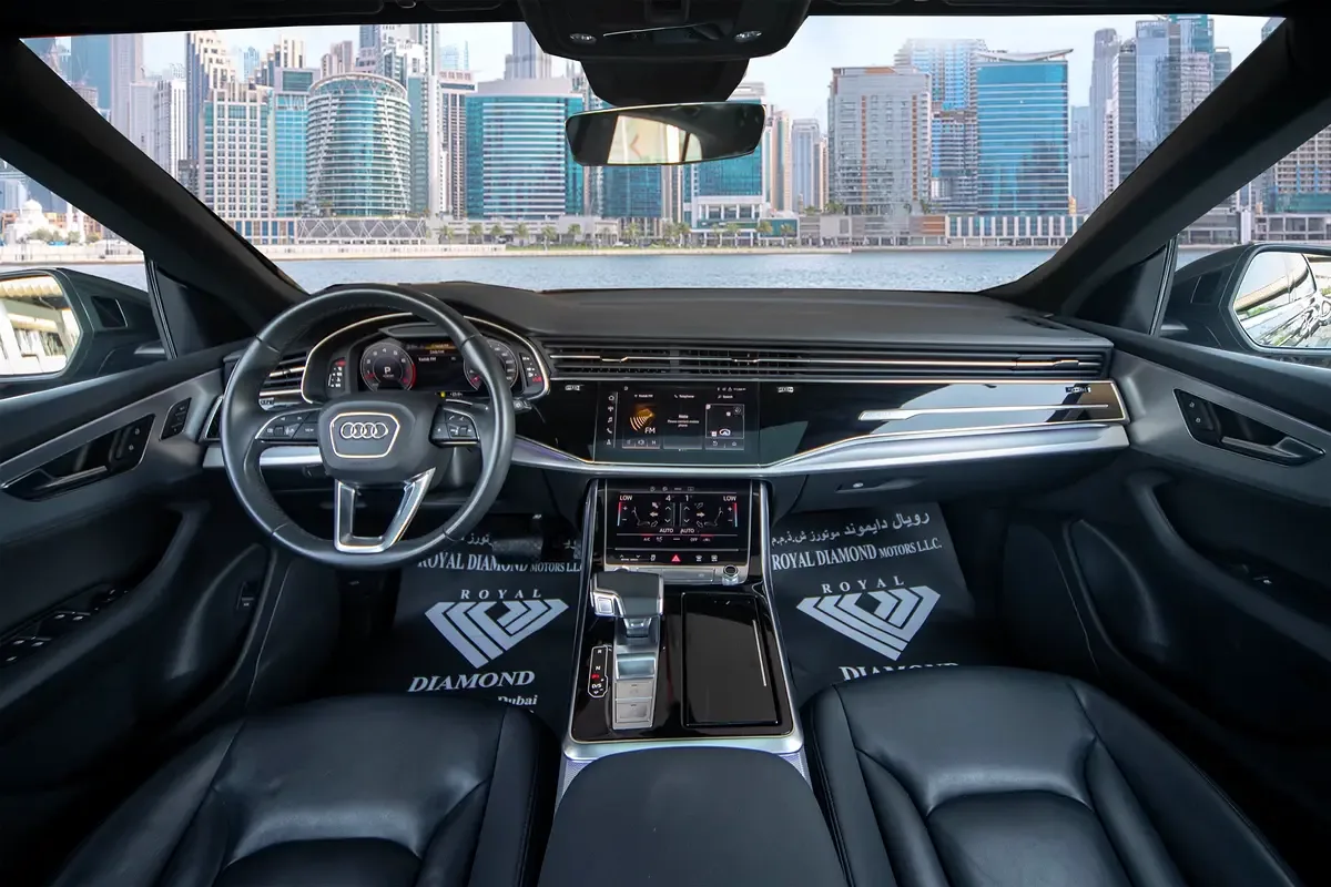 Audi Q8 55 TFSI Tiptronic quattro (340 hp) - 15