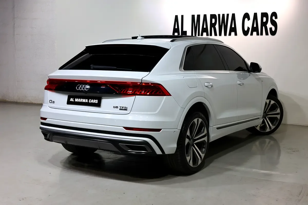 Audi Q8 55 TFSI Tiptronic quattro (340 حصان) - 5