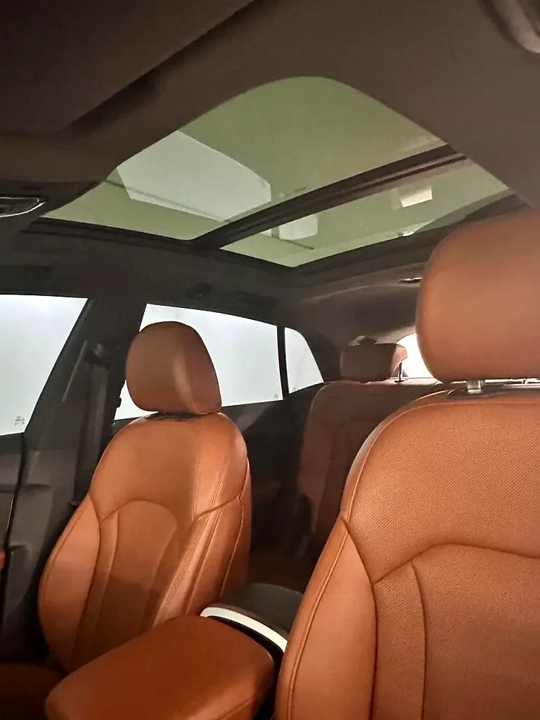 Audi Q8 55 TFSI Tiptronic quattro (340 حصان) - 15