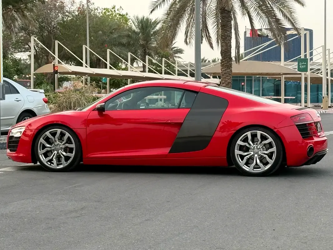 Audi R8 4.2 FSI S tronic quattro (430 hp) - 4