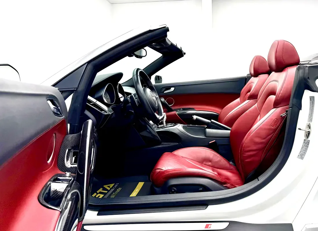 Audi R8 4.2 FSI S tronic quattro (430 hp) - 13