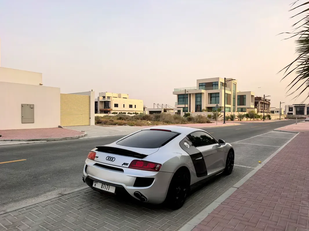 Audi R8 5.2 FSI quattro R tronic (525 hp) - 2