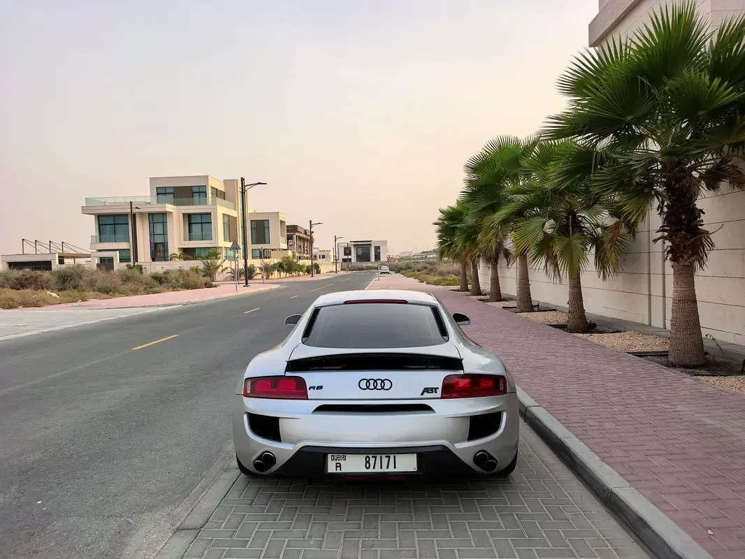 Audi R8 5.2 FSI quattro R tronic (525 hp) - 11