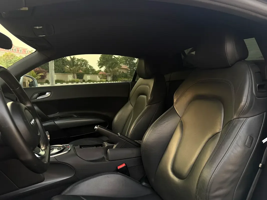 Audi R8 5.2 FSI quattro R tronic (525 hp) - 8