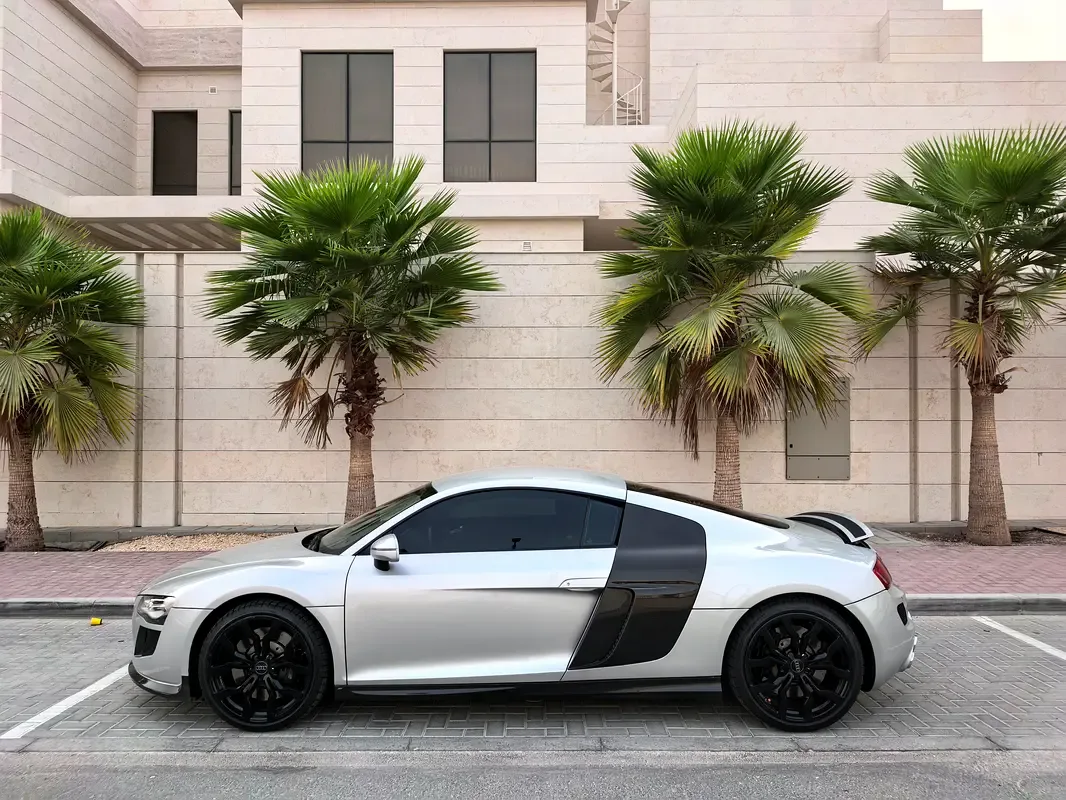 Audi R8 5.2 FSI quattro R tronic (525 hp) - 14