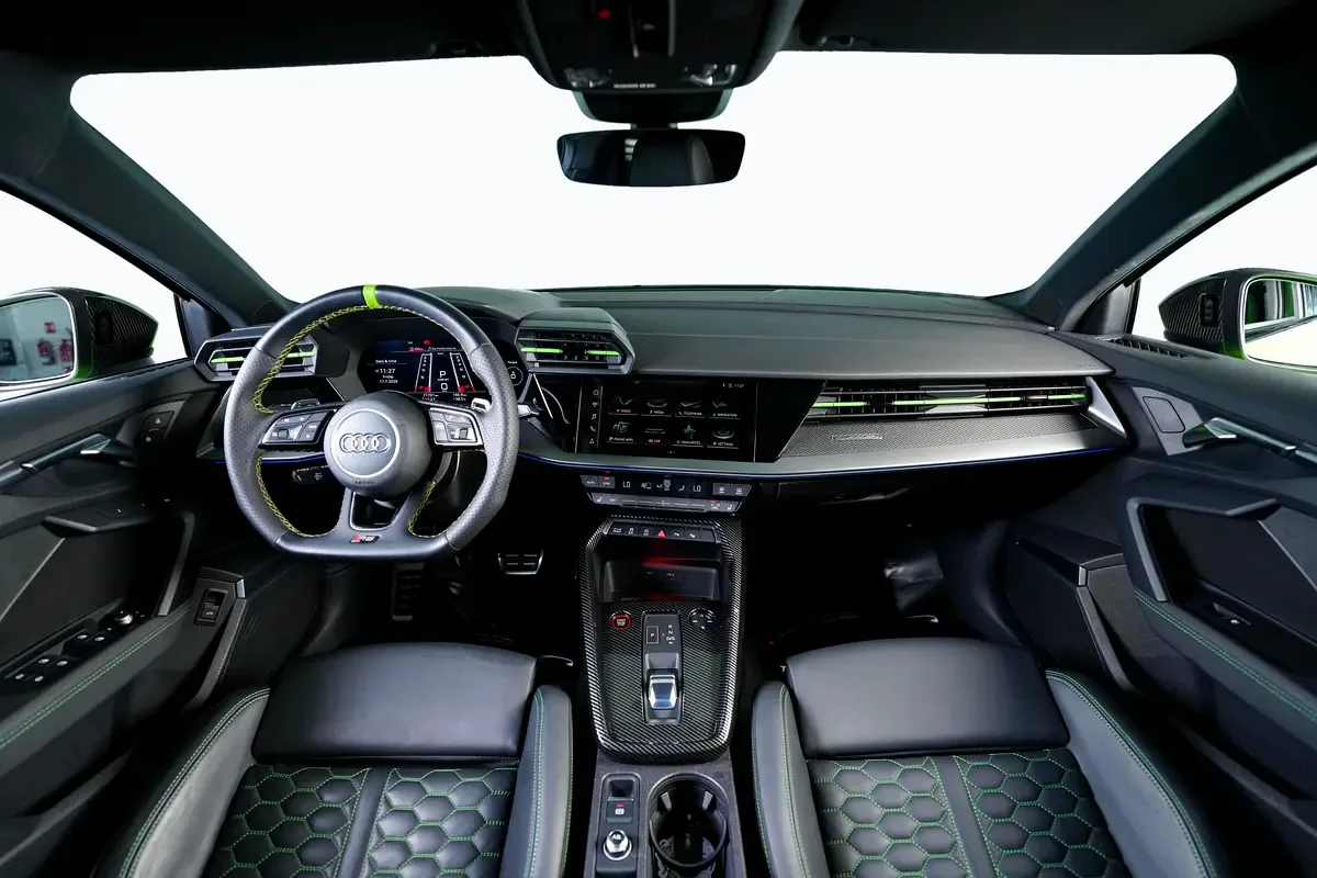 Audi RS 3 2.5 AMT 4WD (400 hp) - 10
