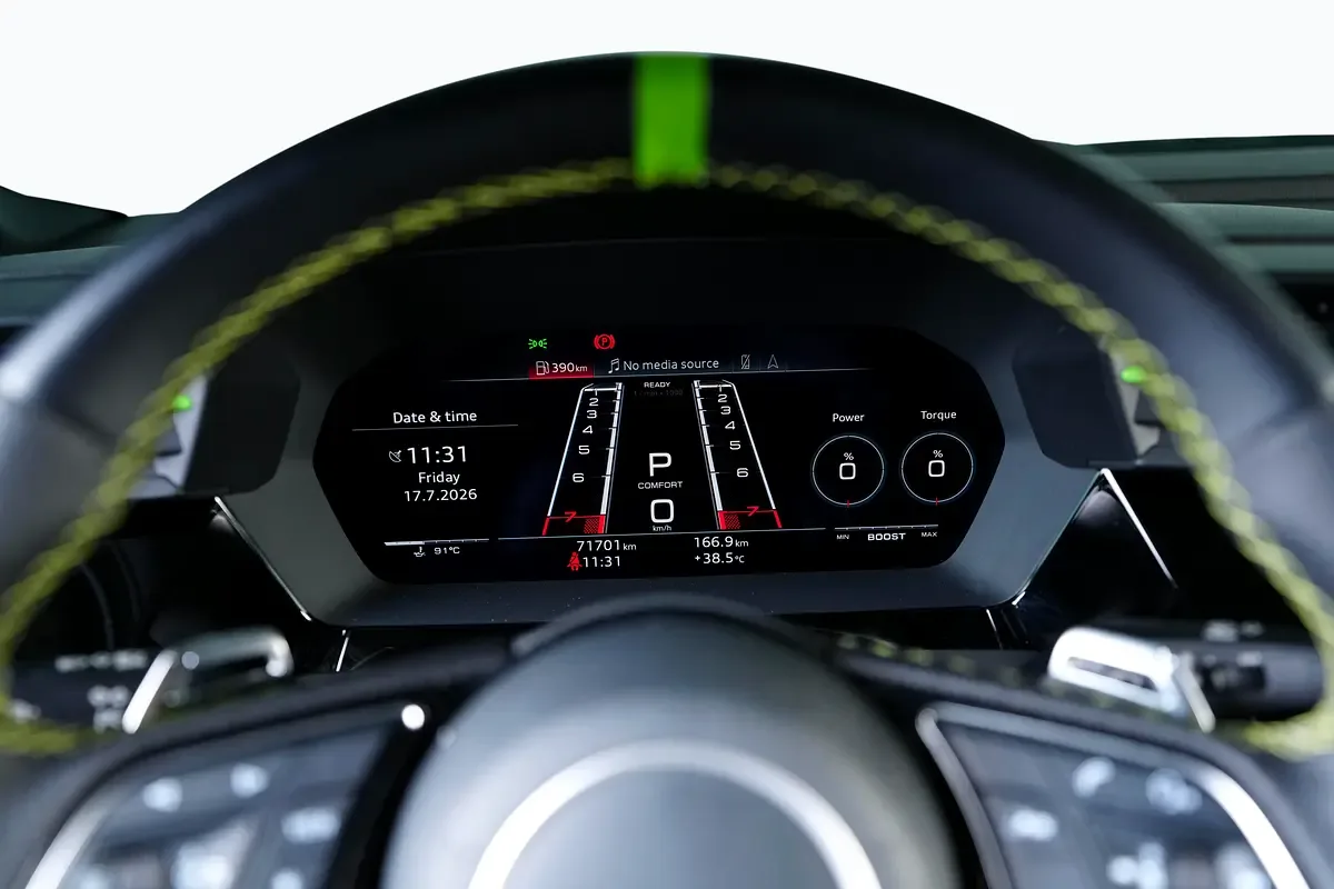 Audi RS 3 2.5 AMT 4WD (400 hp) - 18