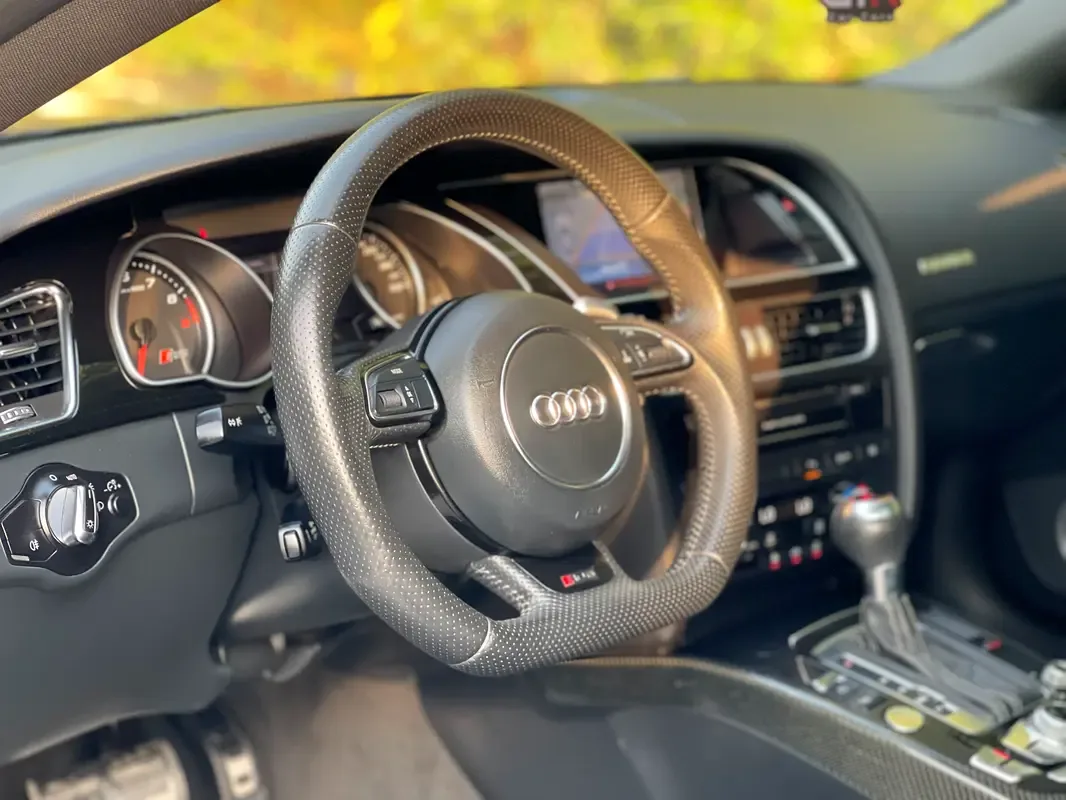 Audi RS 5 4.2 FSI S tronic quattro (450 حصان) - 10