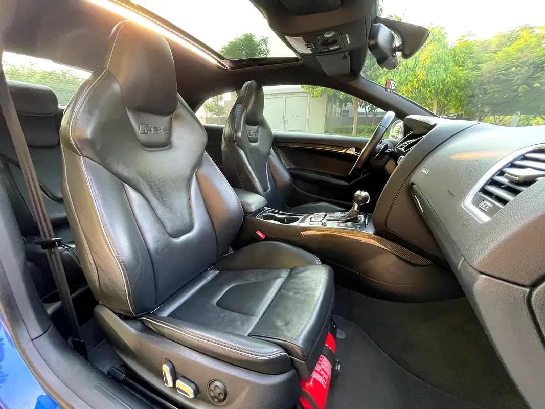 Audi RS 5 4.2 FSI S tronic quattro (450 حصان) - 12