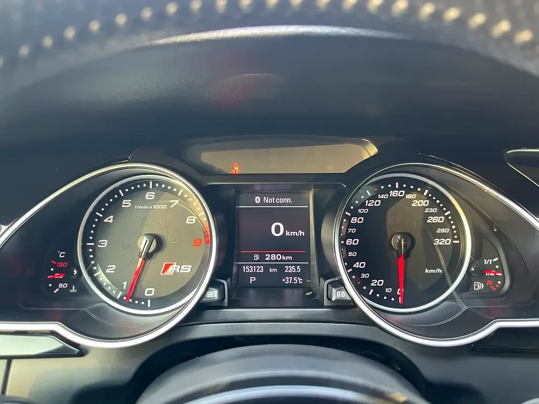 Audi RS 5 4.2 FSI S tronic quattro (450 حصان) - 17