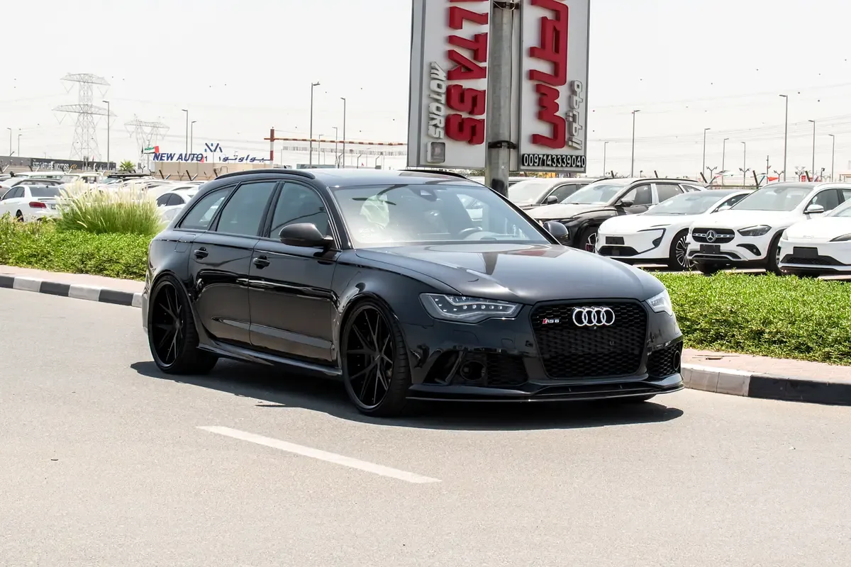 Audi RS 6 4.0 AT 4WD (560 hp)