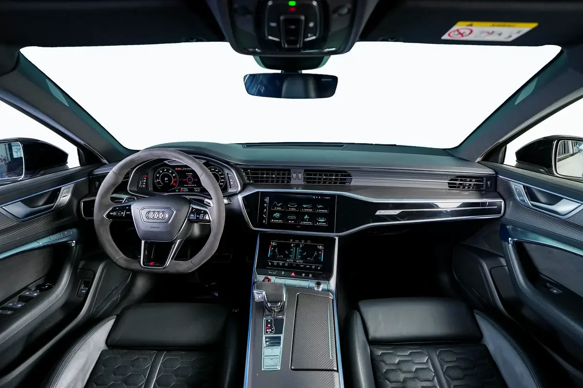 Audi RS 6 V8 4.0 Tiptronic AT (612 حصان) - 10