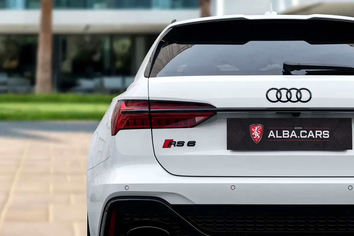 Audi RS 6 V8 4.0 Tiptronic AT (612 hp) - 6