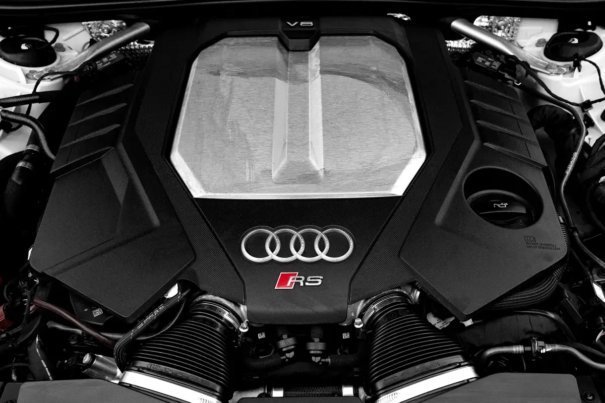 Audi RS 6 V8 4.0 Tiptronic AT (612 hp) - 14