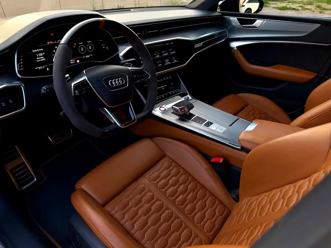Audi RS 7 4.0 V8 TFSI (600 hp) - 12