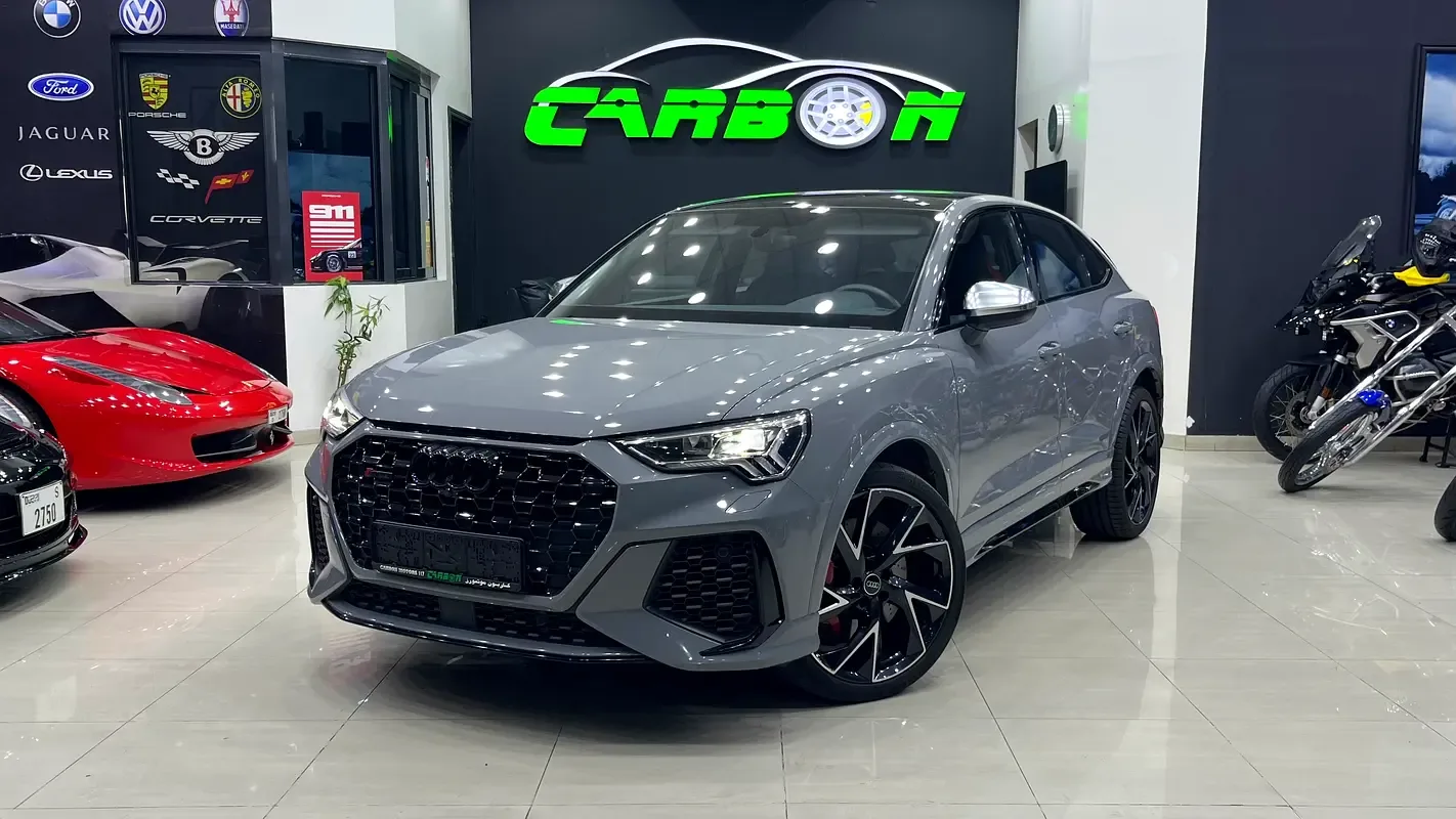 Audi RS Q3 2.5 l, 400 hp, gasoline, robot, Four-wheel drive (4WD)