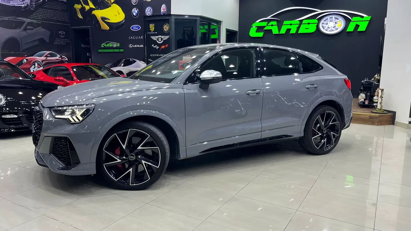 Audi RS Q3 2.5 l, 400 hp, بنزين, robot, Four-wheel drive (4WD) - 3