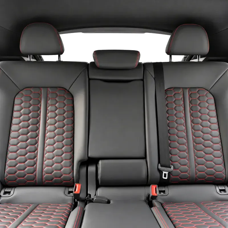 Audi RS Q3 2.5 l, 400 hp, بنزين, robot, Four-wheel drive (4WD) - 14