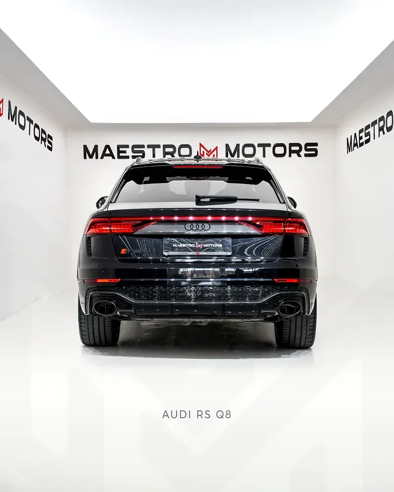 Audi RS Q8 4.0 AT 4WD (600 حصان) - 6