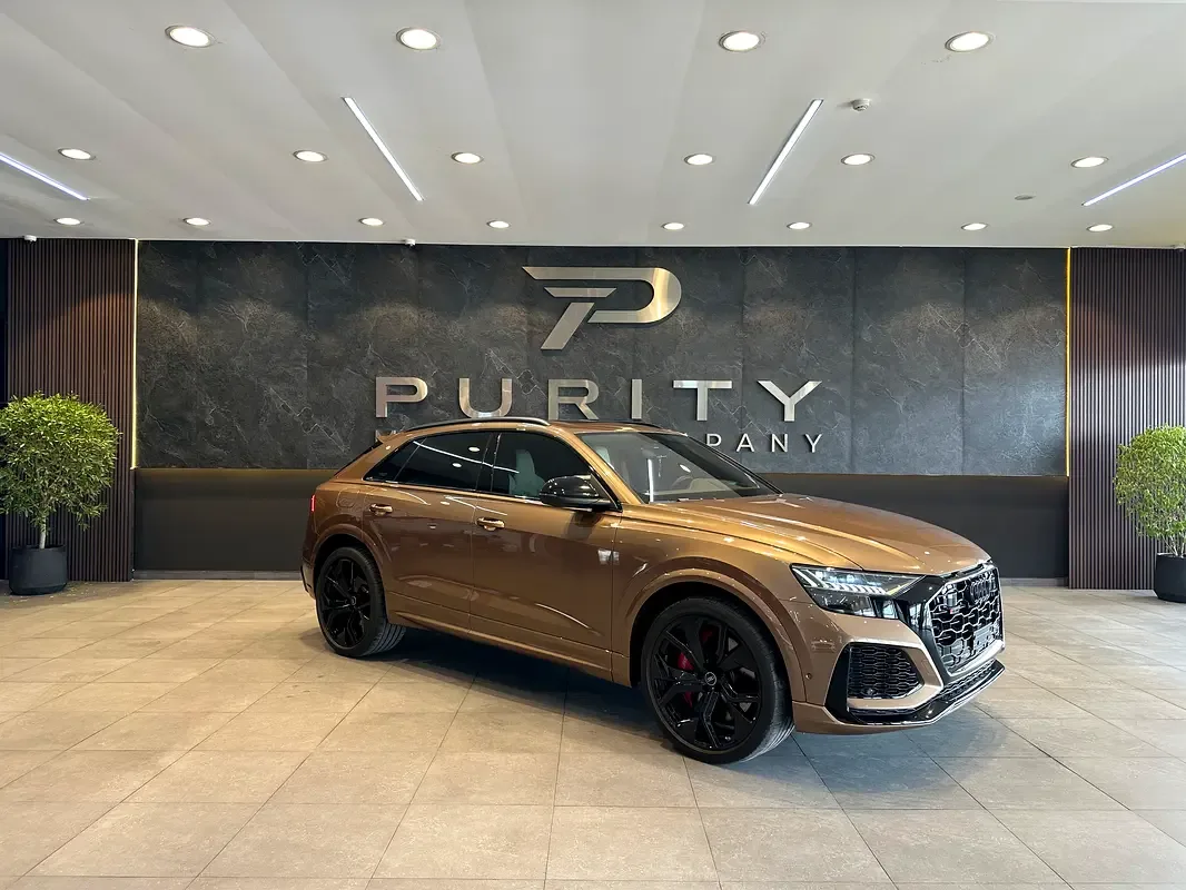 Audi RS Q8 4.0 AT 4WD (600 حصان)