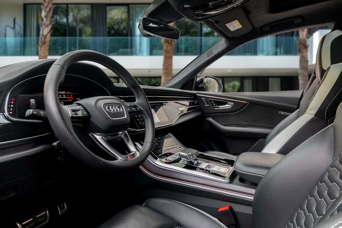 Audi RS Q8 4.0 AT AWD (600 حصان) - 9