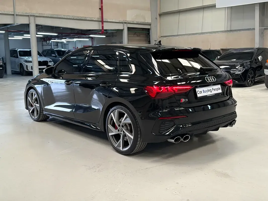 Audi S3 2.0 AMT 4WD (290 حصان) - 5